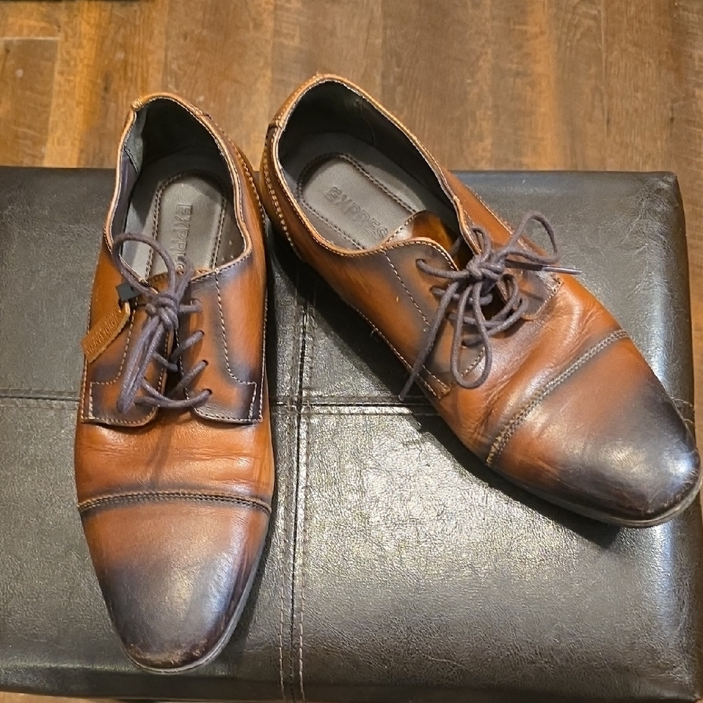 Express Brown and Black Leather Oxfords